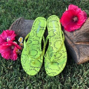 Neon Lime Green Snake Skin Flip Flop Size 8
